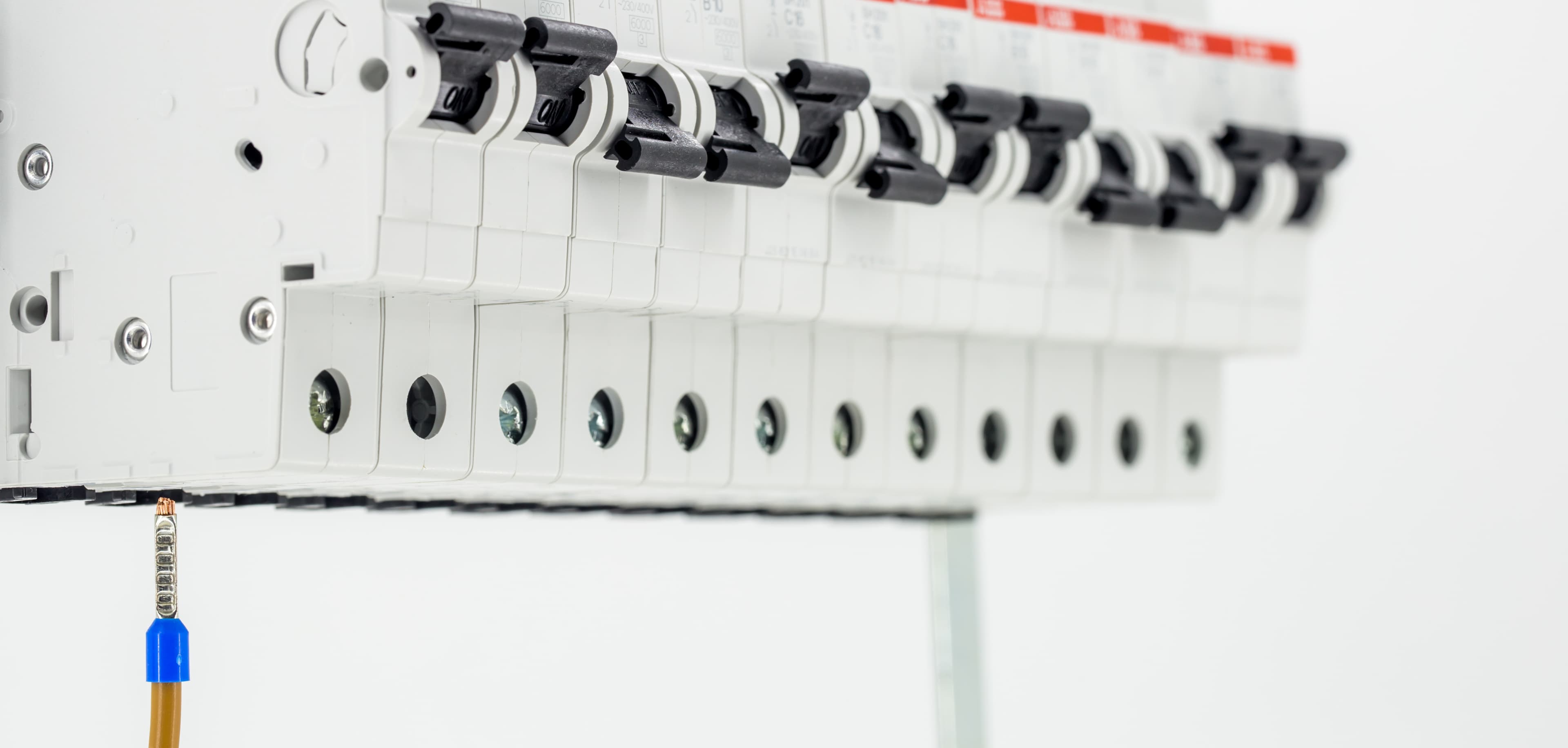 Electricity Meter Errors: Signs, Causes, and How to Fix Them